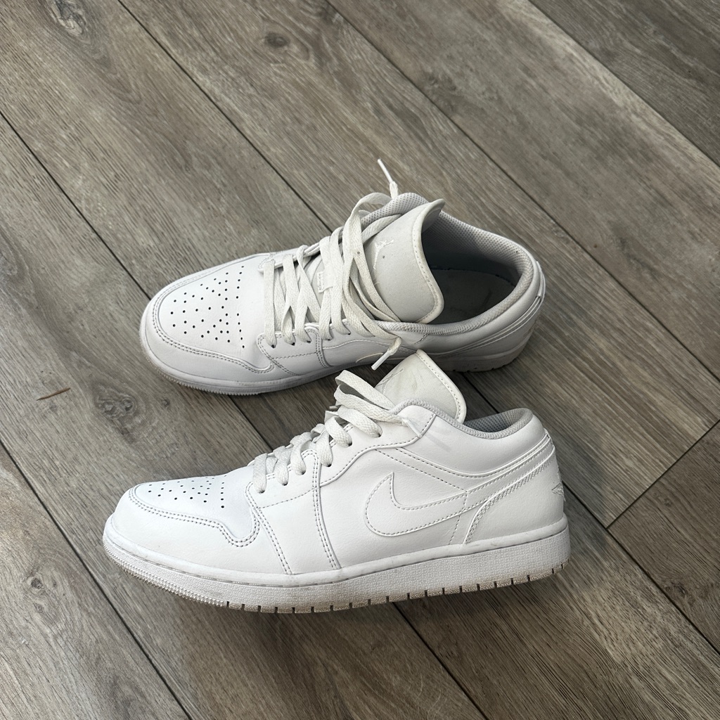 Air Jordan 1 Low